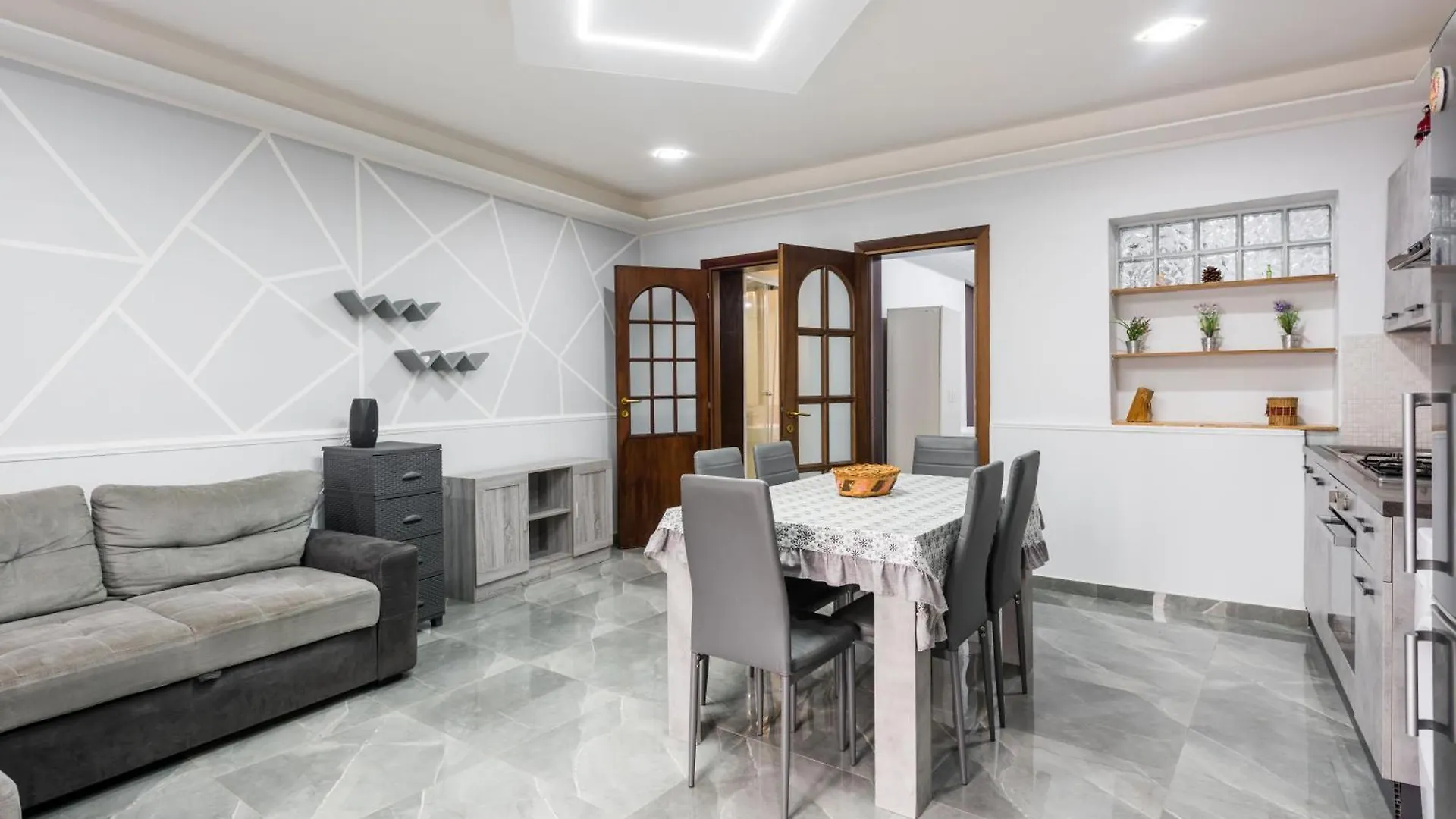 Apartment L'Alloggio Del Re Catania Italy